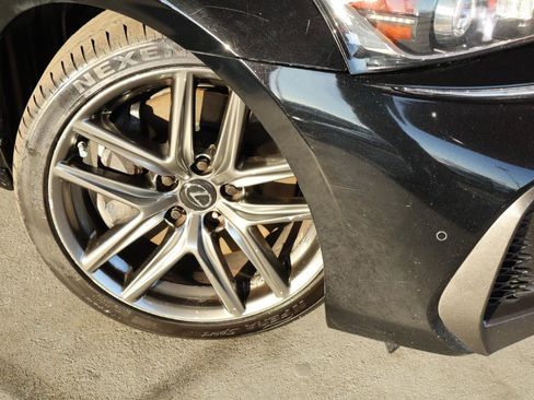 Used 2020 Lexus IS 300 F Sport w/ F Sport Package RWD image 3