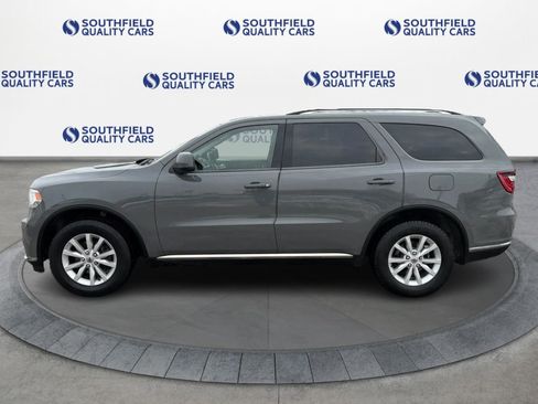 Used 2020 Dodge Durango SXT AWD/4WD image 3
