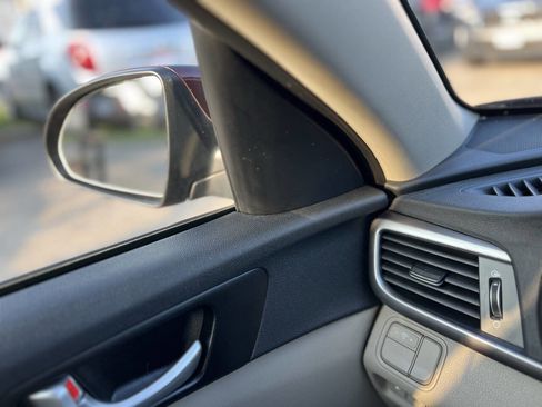 Used 2016 Kia Optima LX image 25