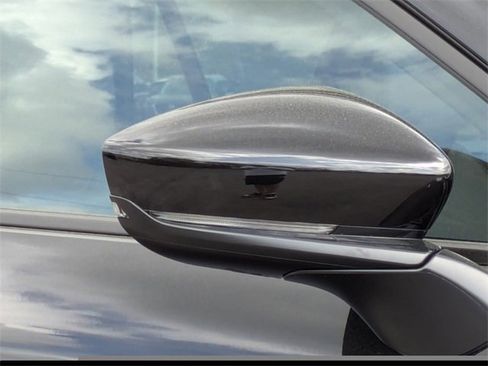 Used 2025 MAZDA CX-50 2.5 Hybrid w/ Premium Plus Pkg image 11