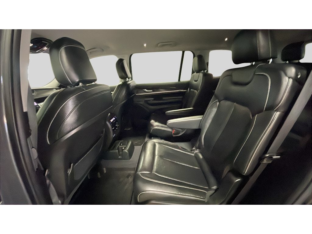 Used 2023 Jeep Grand Cherokee L Limited AWD/4WD image 15