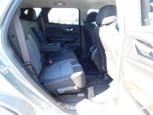 Used 2024 Chevrolet Blazer LT w/ Convenience Package FWD image 20