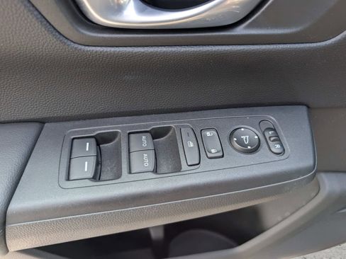 Certified 2023 Honda CR-V EX image 16