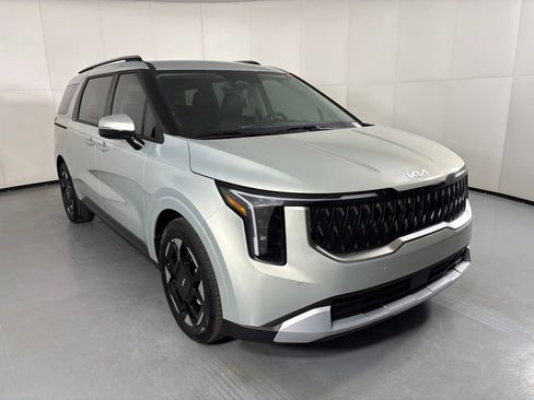 New 2026 Kia Carnival EX FWD image 2
