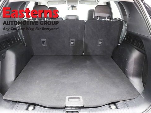 Used 2021 Ford Escape Titanium AWD/4WD image 9