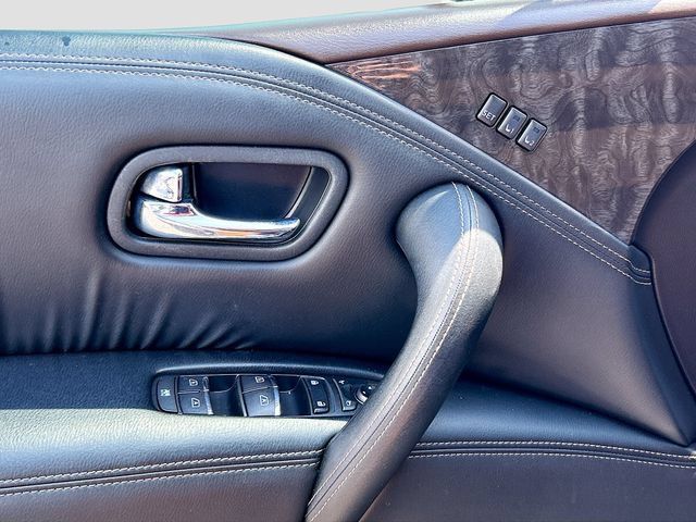 Used 2022 Nissan Armada Platinum w/ Captain's Chairs Package RWD image 15