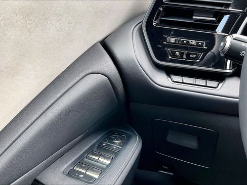 Certified 2026 Lexus TX 350 AWD w/ Technology Package image 36
