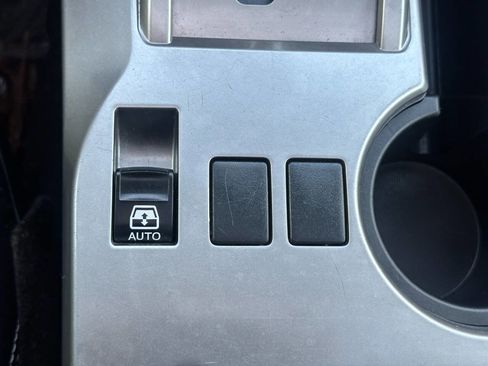 Used 2017 Toyota 4Runner Limited image 47