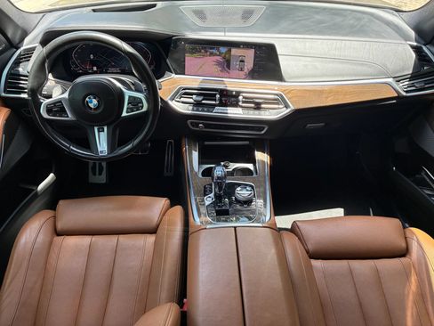 Used 2019 BMW X5 xDrive50i w/ M Sport Package AWD/4WD image 13