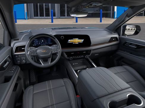 New 2026 Chevrolet Suburban High Country image 16