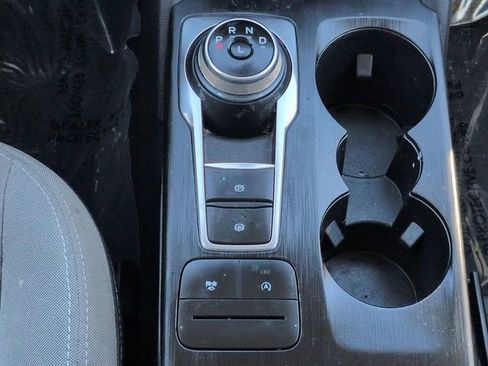 Used 2022 Ford Escape SE w/ SE Sport Appearance Package FWD image 19