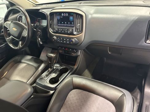 Used 2015 Chevrolet Colorado Z71 AWD/4WD image 39