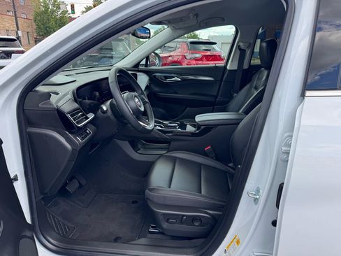 Used 2025 Buick Envision Preferred AWD/4WD image 11