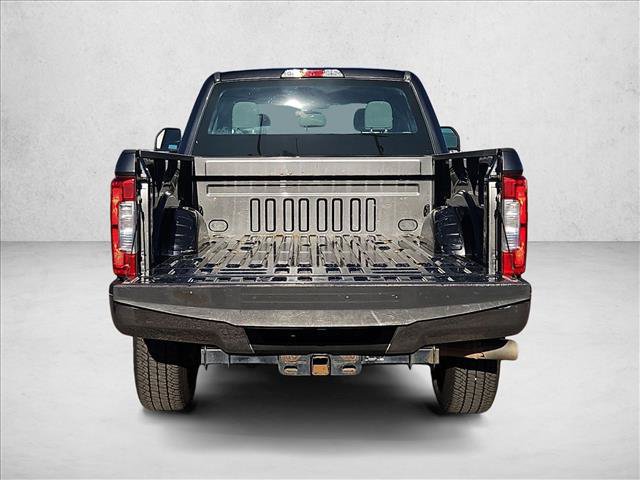 Used 2017 Ford F250 XL w/ STX Appearance Package AWD/4WD image 6