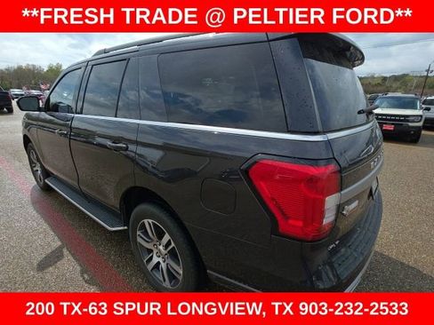Used 2022 Ford Expedition XLT image 7