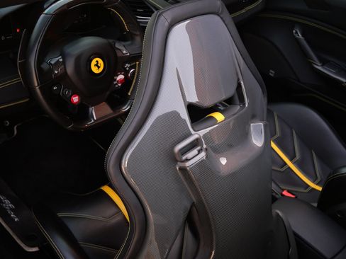 Used 2018 Ferrari 488 Spider RWD image 24