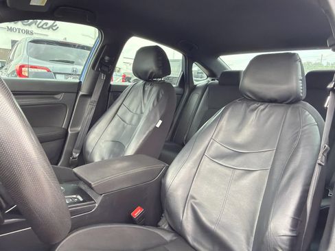 Used 2022 Honda Civic Sport image 7