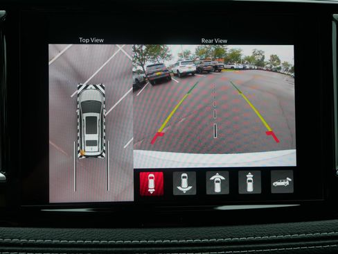 New 2026 Chrysler Pacifica Select image 18