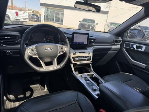 Used 2022 Ford Explorer Timberline image 3