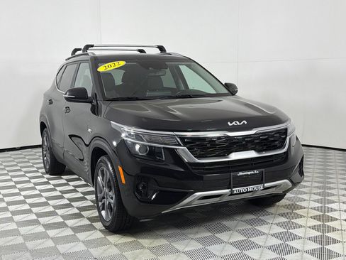 Used 2022 Kia Seltos S AWD/4WD image 3