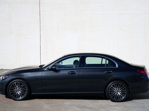 Used 2022 Mercedes-Benz C 300 4MATIC Sedan w/ Exclusive Trim Package image 49