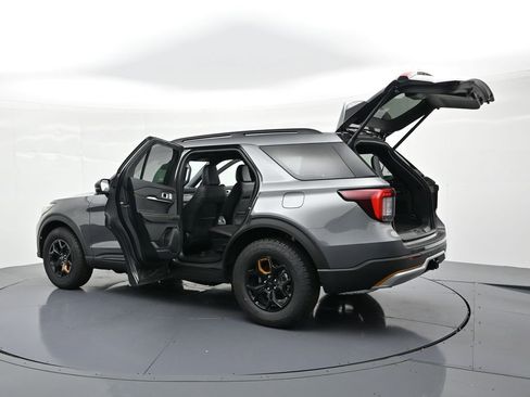 New 2026 Ford Explorer Tremor image 35