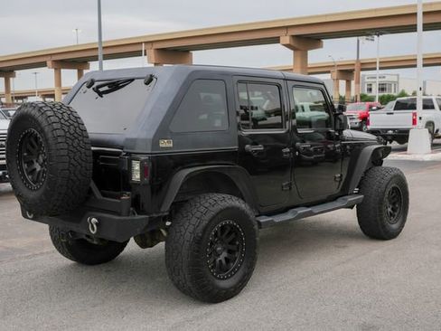 Used 2016 Jeep Wrangler Unlimited Sport w/ Quick Order Package 23S AWD/4WD image 6
