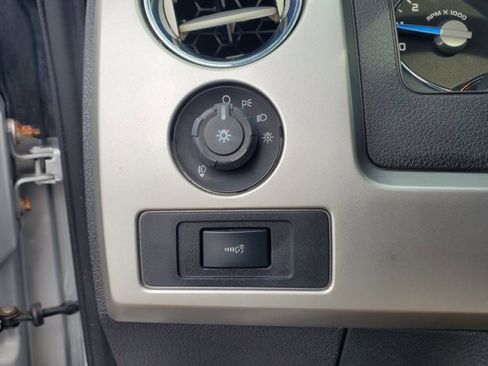 Used 2013 Ford F150 Lariat w/ Luxury Equipment Group image 16