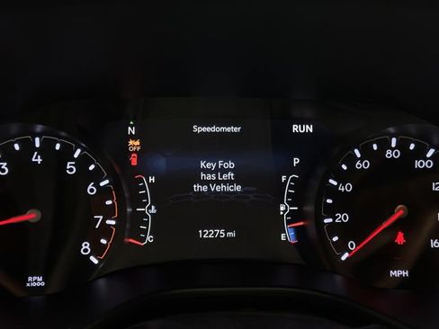 Used 2026 Jeep Compass Trailhawk AWD/4WD image 13