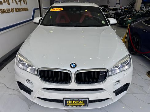 Used 2019 BMW X6 M w/ Executive Package AWD/4WD image 2