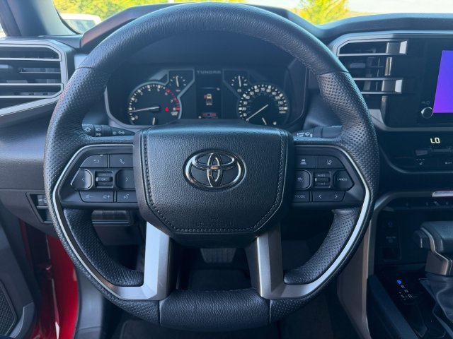 Used 2025 Toyota Tundra SR5 w/ SR5 Premium Package AWD/4WD image 16