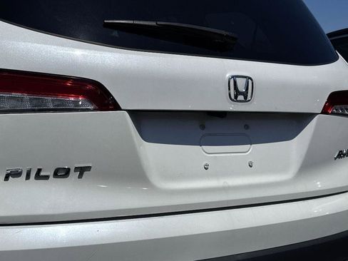 Used 2022 Honda Pilot EX-L image 7