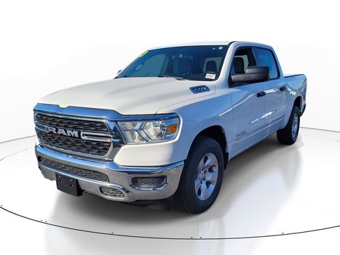 Used 2023 RAM 1500 Big Horn image 3