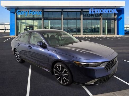 New 2026 Honda Accord Touring image 7