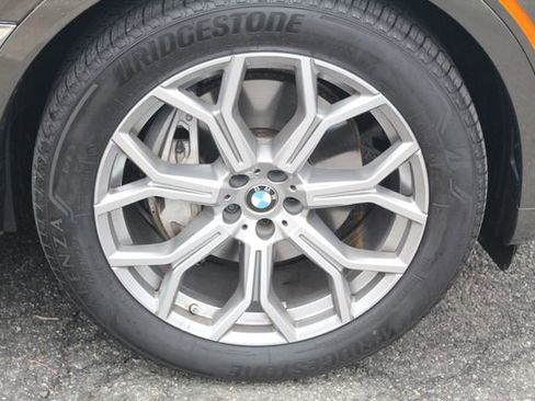 Used 2025 BMW X7 xDrive40i image 13