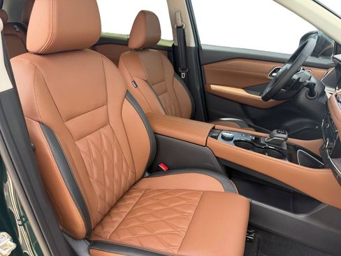 New 2026 Nissan Rogue Platinum AWD/4WD image 16
