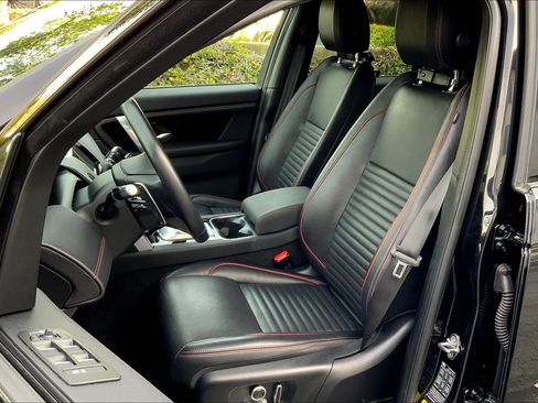 Used 2022 Land Rover Discovery Sport S R-Dynamic AWD/4WD image 8