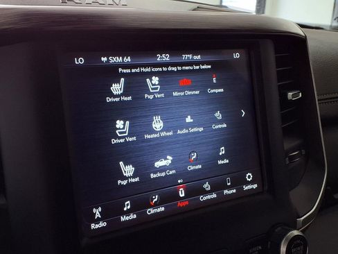 Used 2019 RAM 1500 Laramie AWD/4WD image 5