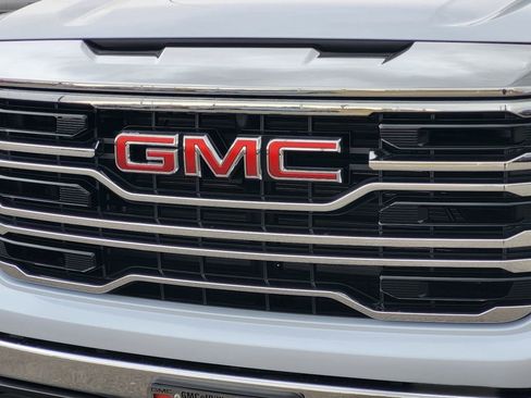 New 2026 GMC Sierra 1500 SLT w/ SLT Premium Package image 37