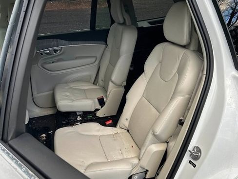 Certified 2024 Volvo XC90 T8 Plus image 15