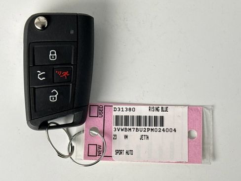 Used 2023 Volkswagen Jetta Sport image 11