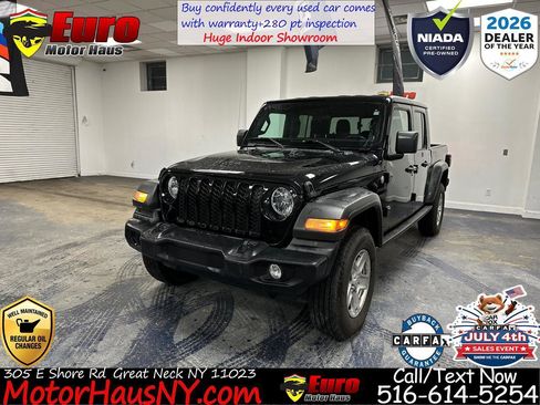 Used 2020 Jeep Gladiator Sport w/ Quick Order Package 24S AWD/4WD image 1
