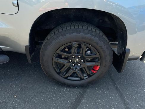 Used 2025 Chevrolet Silverado 1500 RST w/ Redline Edition image 18