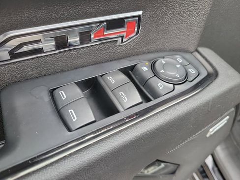 Used 2023 GMC Sierra 1500 AT4 w/ Technology Package AWD/4WD image 19