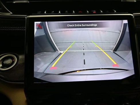 Used 2022 Jeep Grand Cherokee L Limited RWD image 19