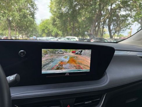 Used 2025 Buick Encore GX Preferred FWD image 22