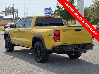 Used 2024 Chevrolet Colorado Z71 w/ LPO, Dark Essentials Package