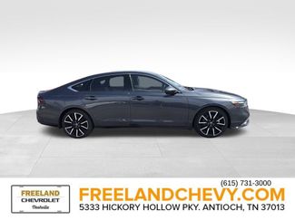 Used 2025 Honda Accord Touring video 2