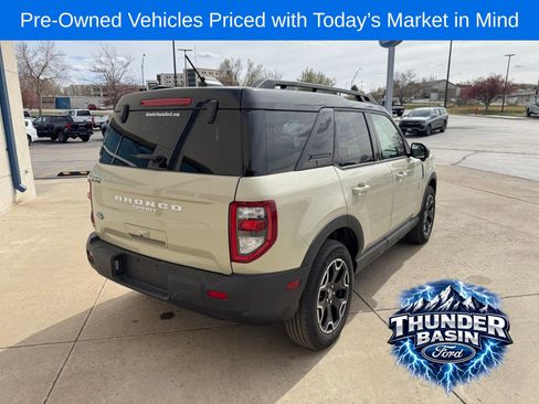 Used 2025 Ford Bronco Sport Outer Banks w/ Outer Banks Tech Package+ AWD/4WD image 9