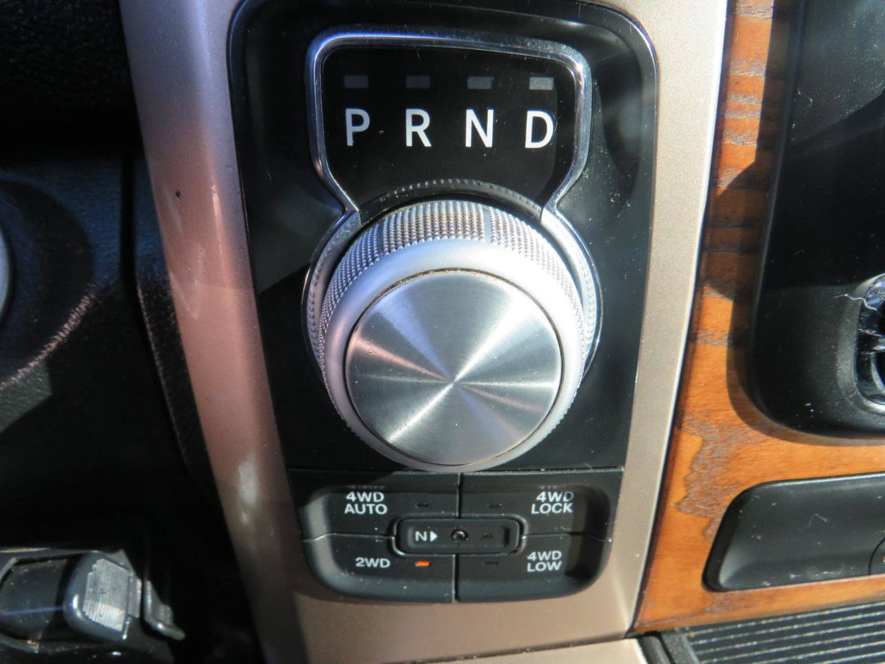 Used 2015 RAM 1500 Laramie Longhorn w/ Convenience Group AWD/4WD image 12